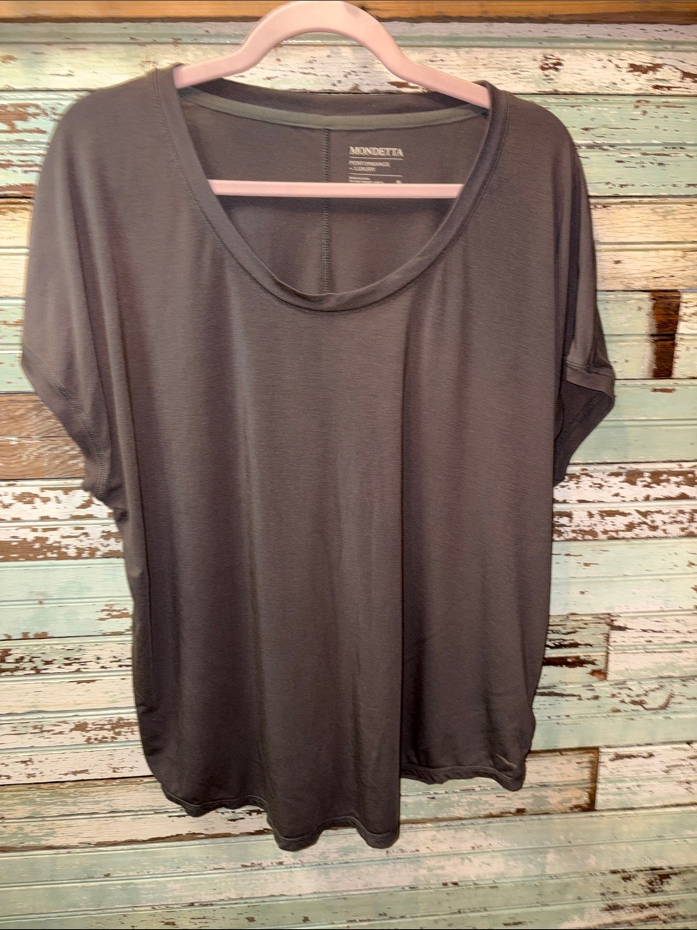 Mondetta Women's Relaxed Scoop Neck Top - Charcoal Gray